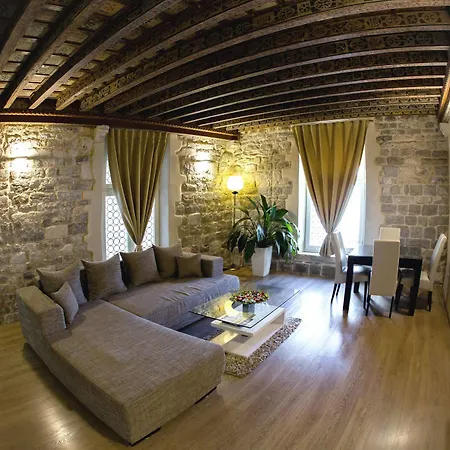 شقة Grisogono Palace Heritage