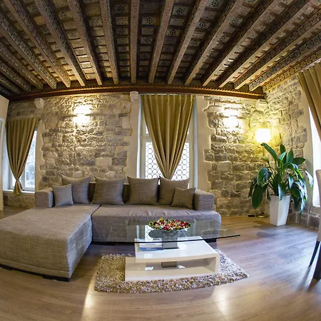 Grisogono Palace Heritage דירה