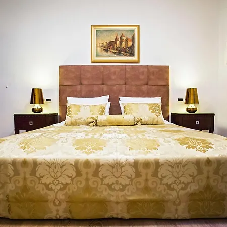 Grisogono Palace Heritage Daire *